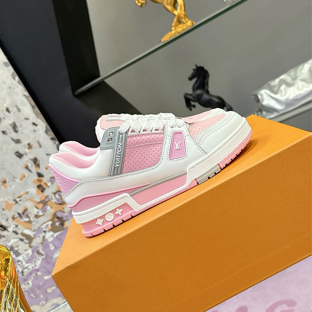 LV Trainer Sneaker - Top Club