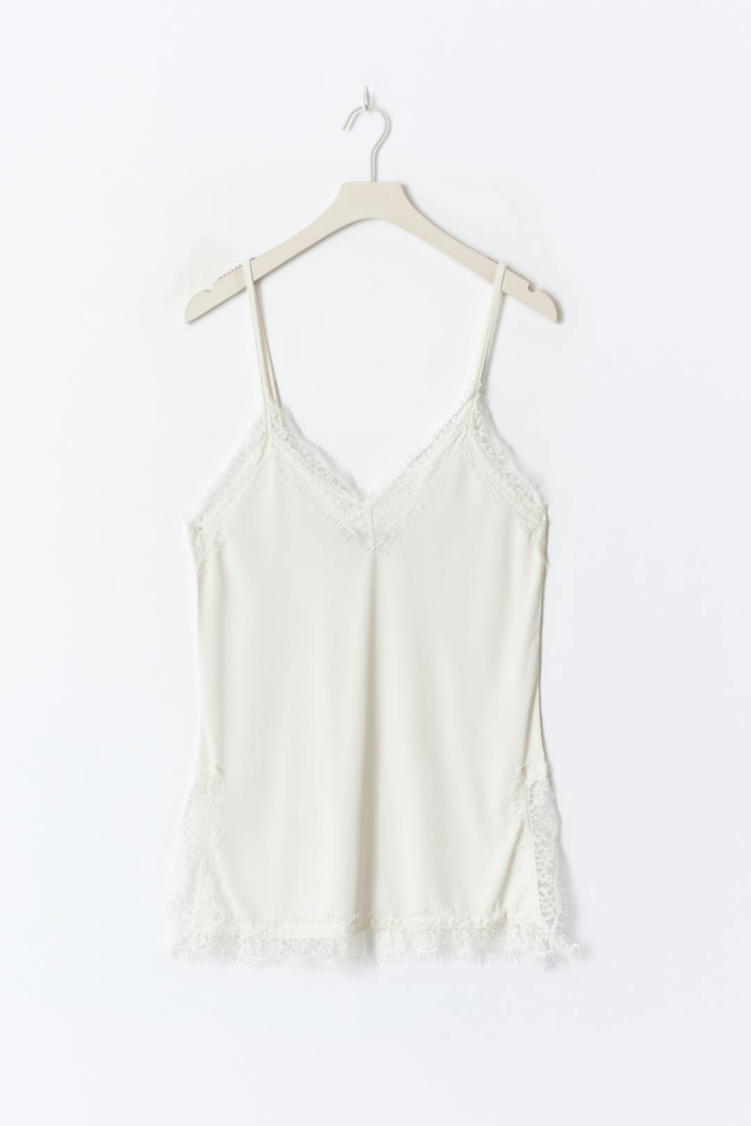 Gina Tricot lace detail singlet