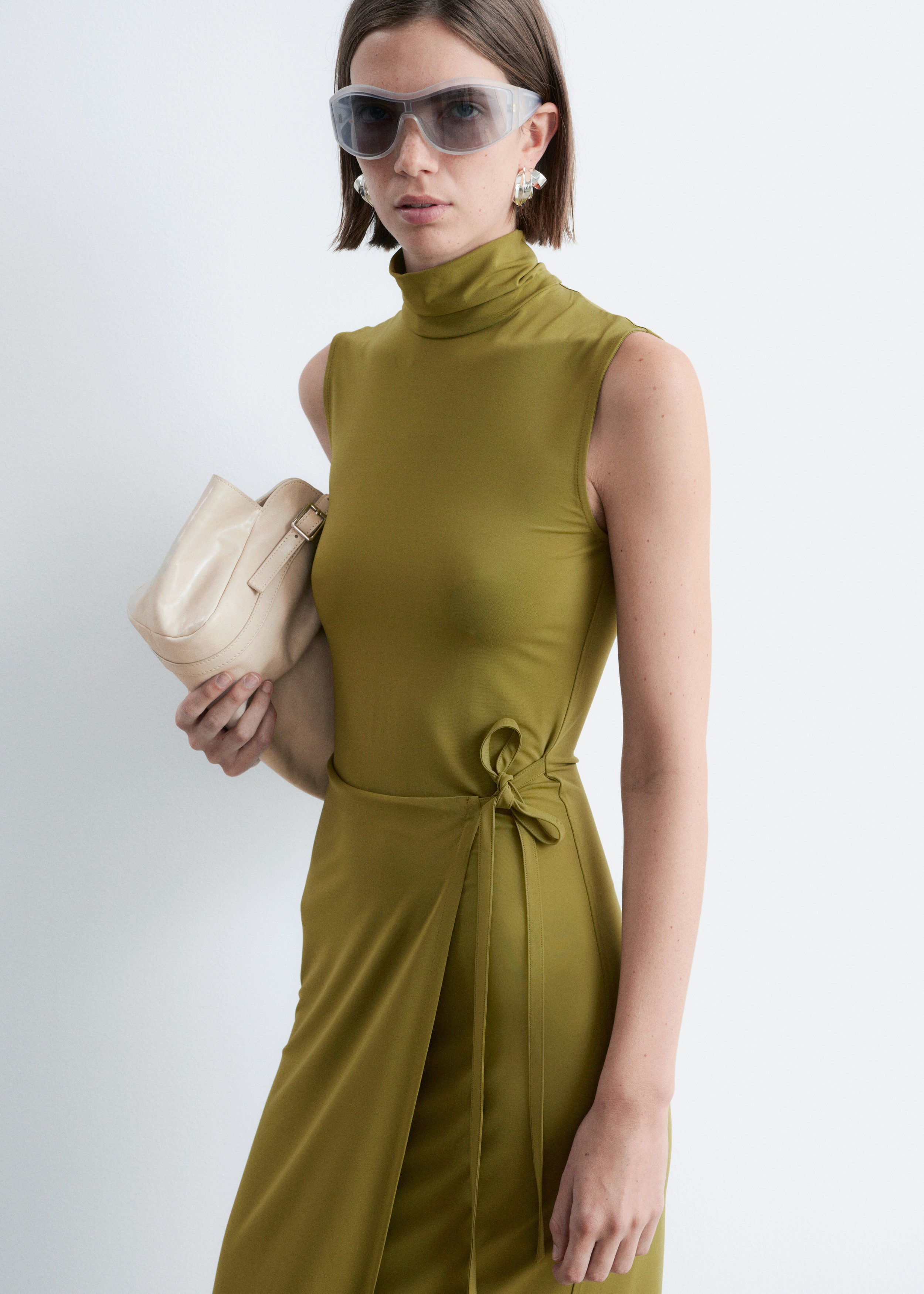 & Other Stories SLEEVELESS TURTLENECK MIDI DRESS