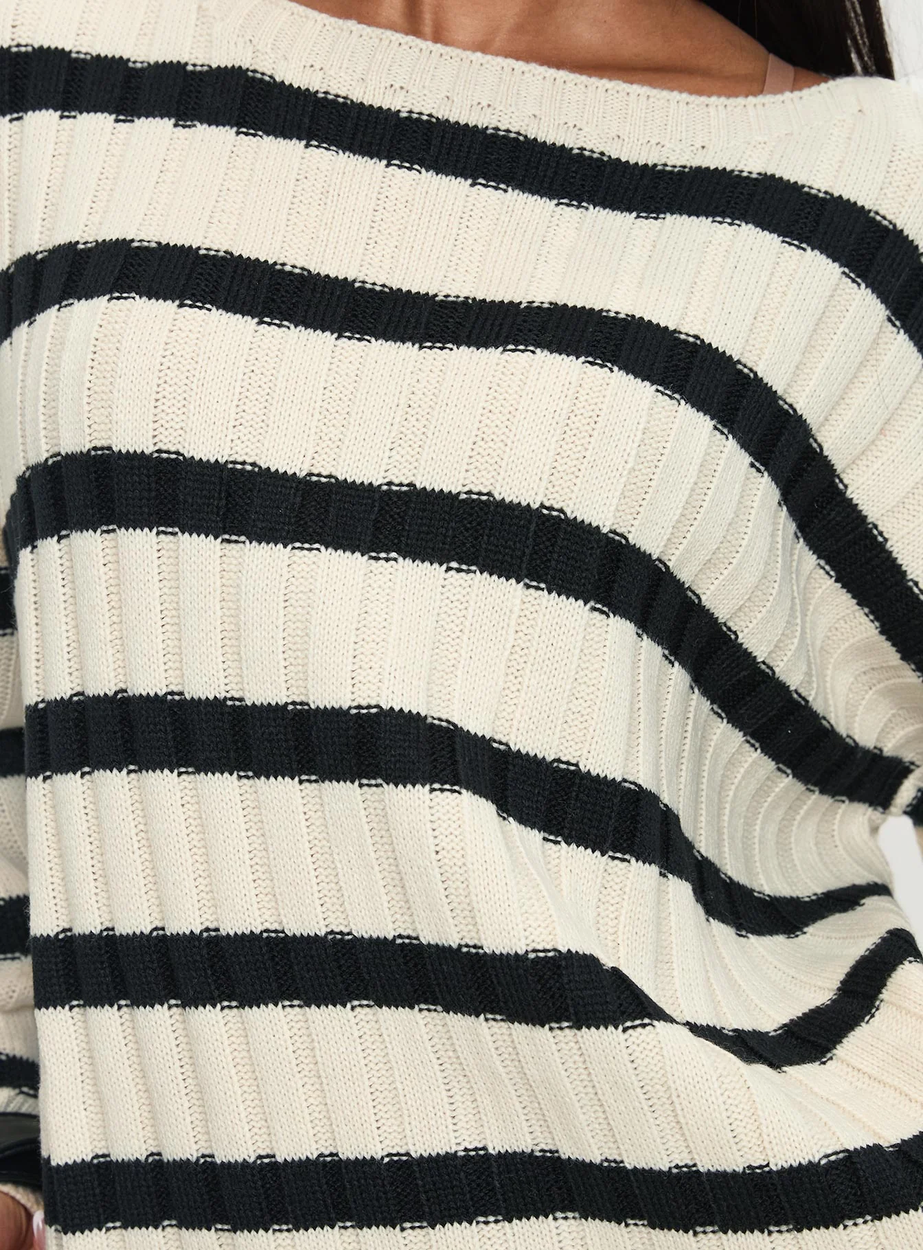 Elenita Wide Neck Knit Sweater Black / White