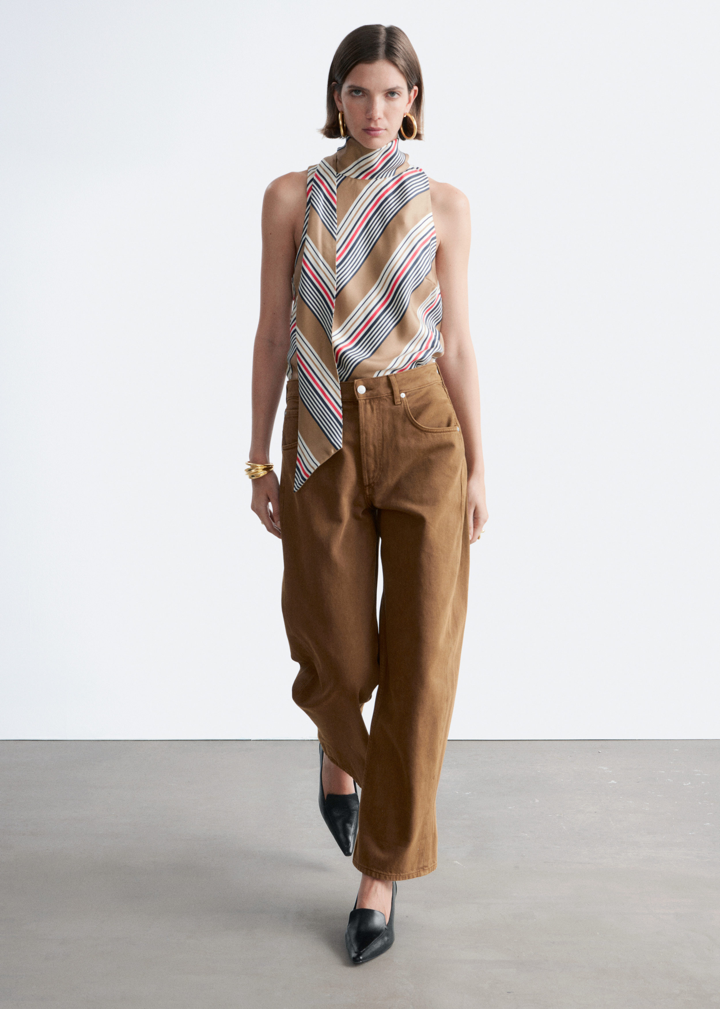 & Other Stories BARREL-LEG JEANS