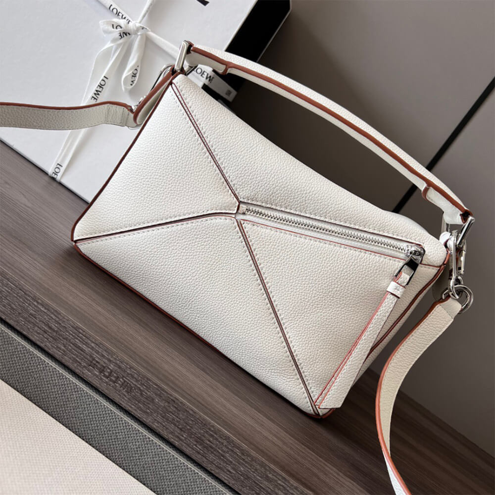 LOEWE Small Puzzle Bag - Top Club