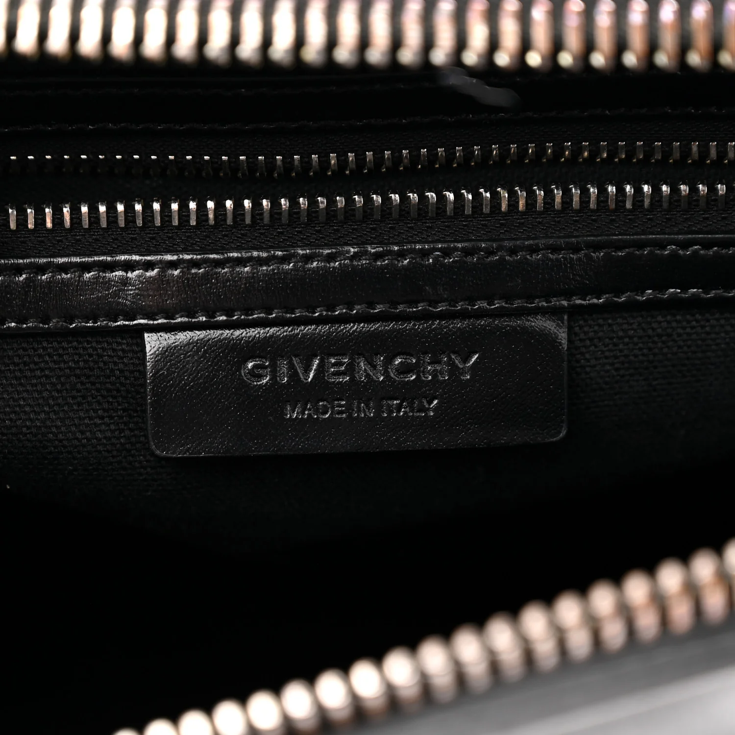 Shiny Lord Calfskin Medium Antigona Black - Top Club