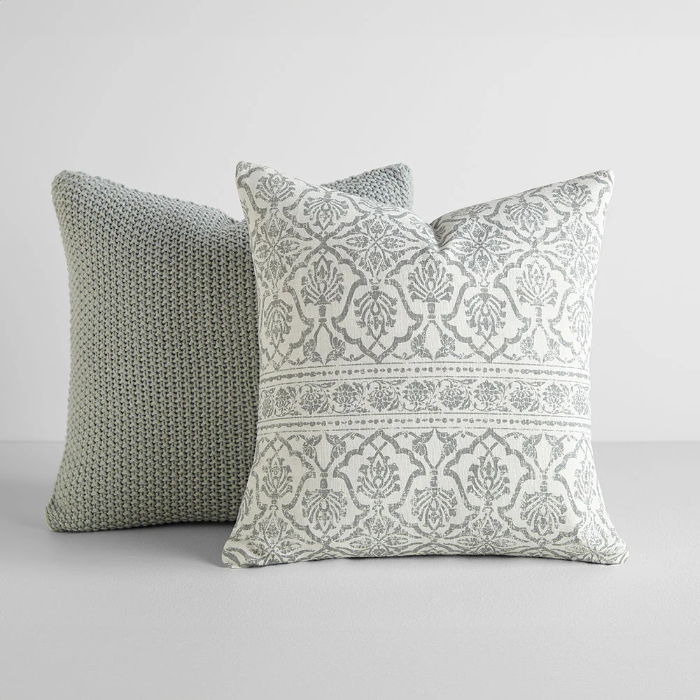2-Pack Throw Pillows Seed Stitch Knit With Antique Floral (Sale)