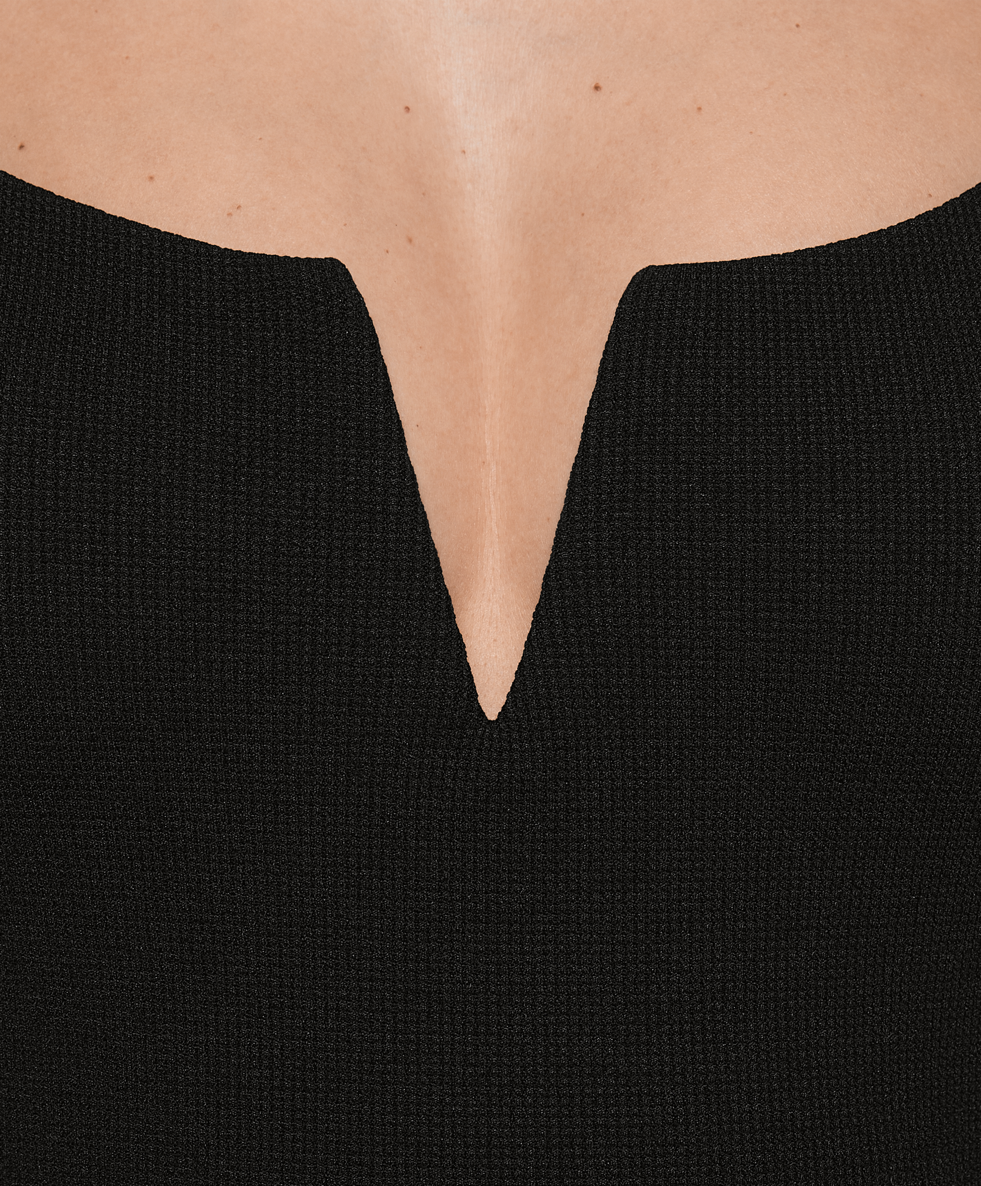 OYSHO Piqué V-neck swimsuit