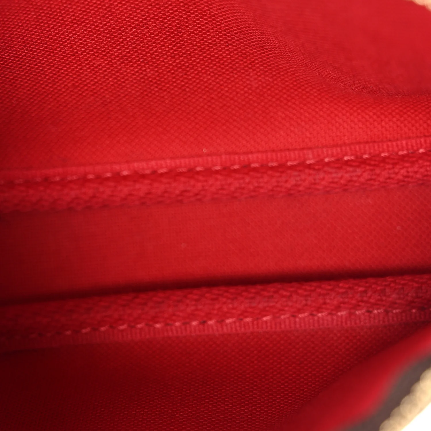 Damier Ebene Mini Pochette Accessories - Top Club