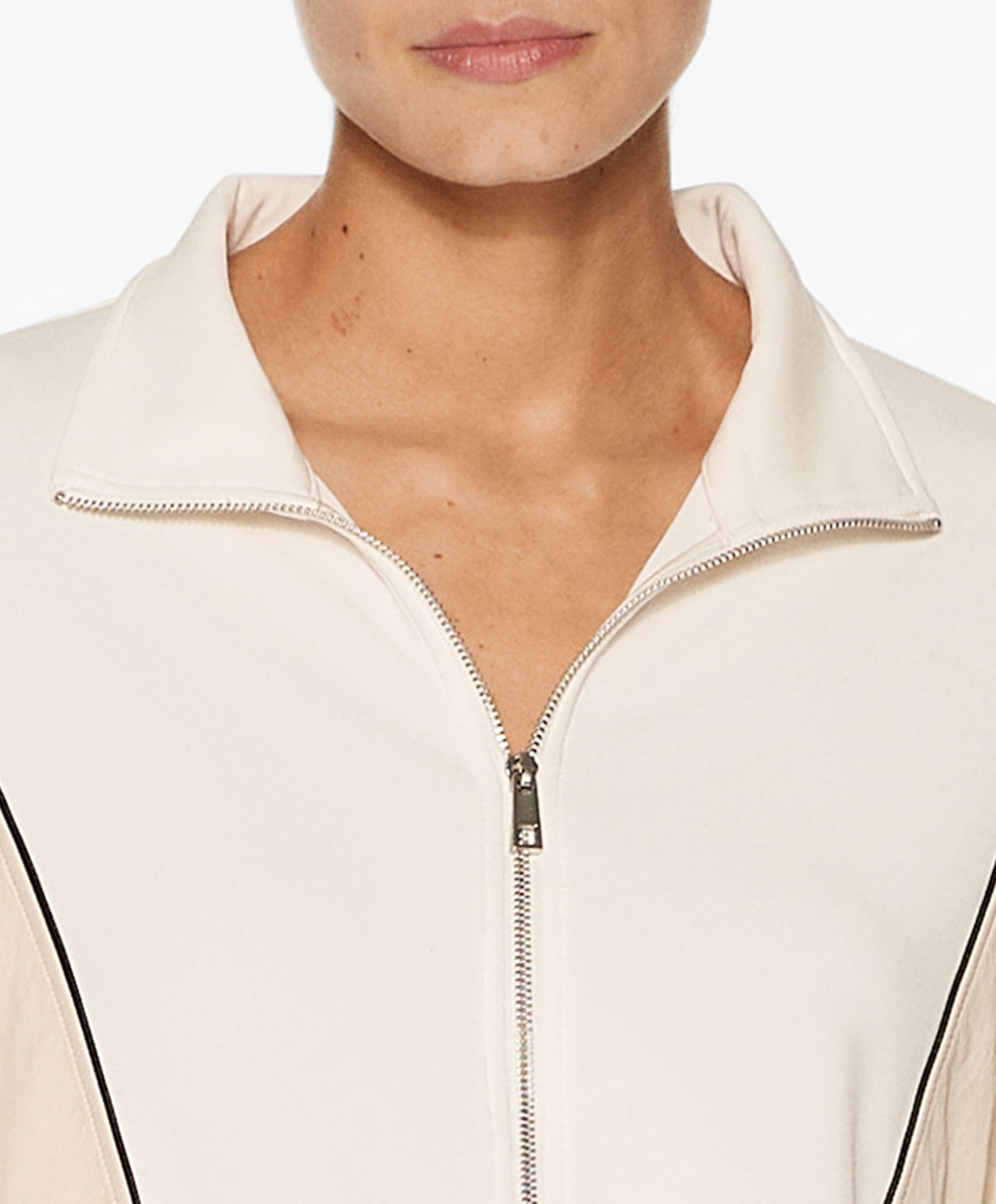 OYSHO Side appliqué jacket with modal