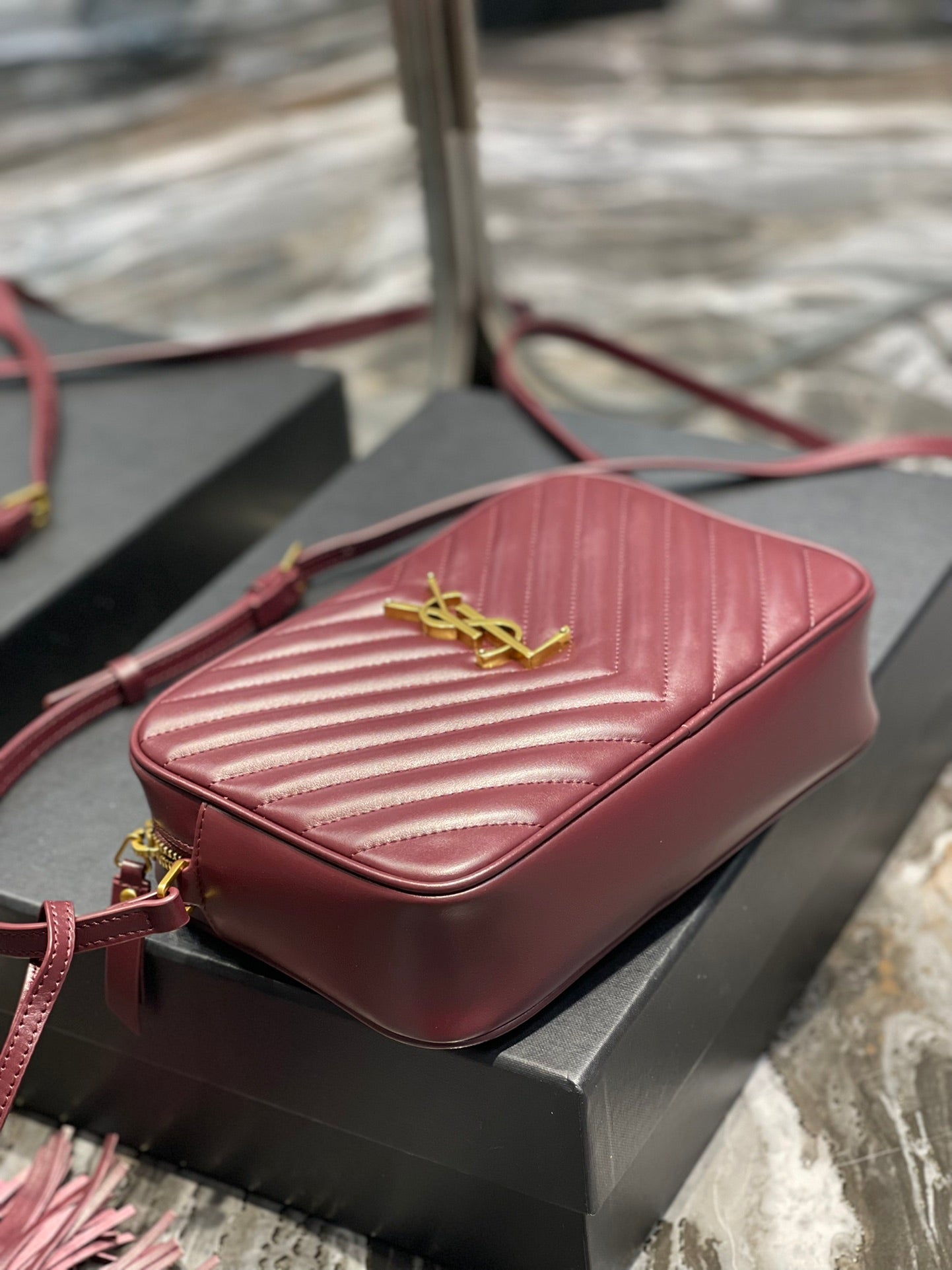 Y Lou Camera Bag In Quilted Leather - Top Club