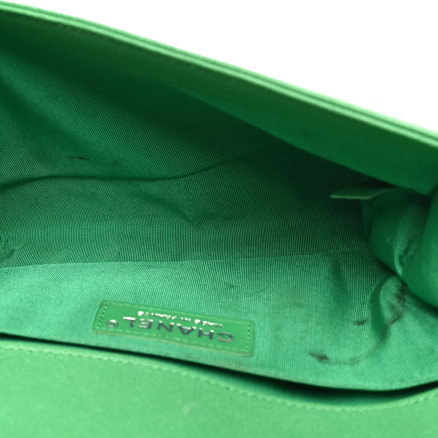Caviar Quilted Medium Boy Flap Green - Top Club