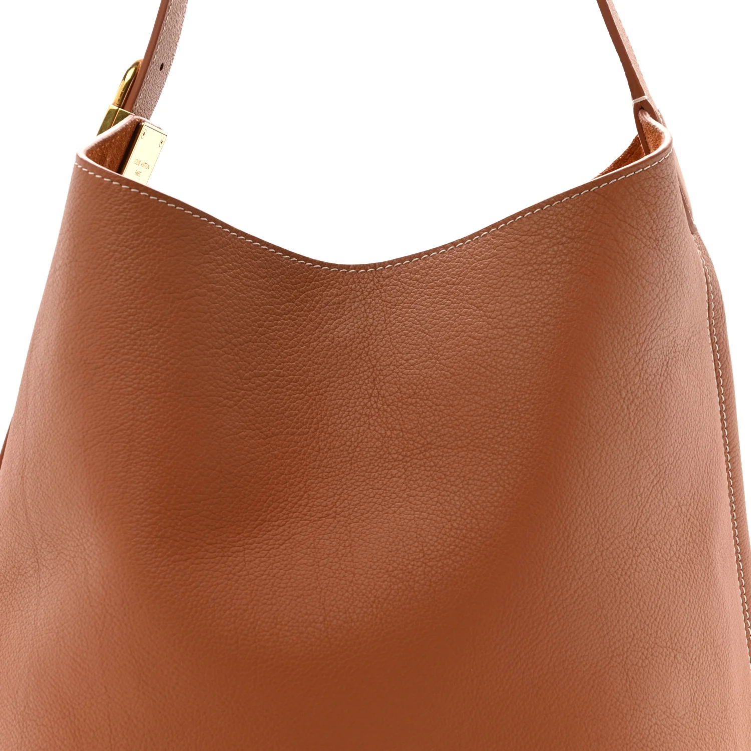 Grained Calfskin Low Key Hobo MM Cognac - Top Club