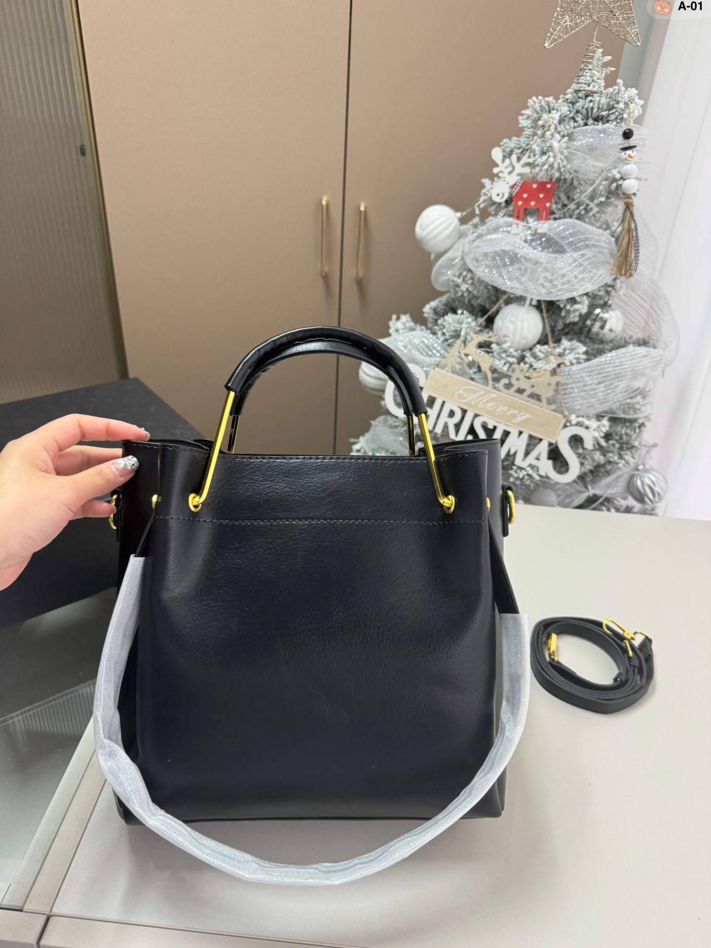 Y new arrival tote bag size: 26*12*27 cm - Top Club