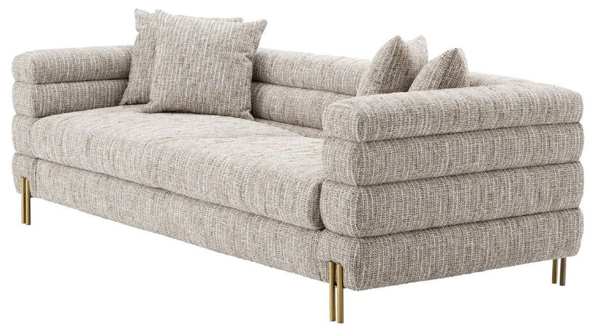 is a Europe-wide renowned producer and distributor of baroque furniture and a registered trademark with the German Patent and Trademark Office.