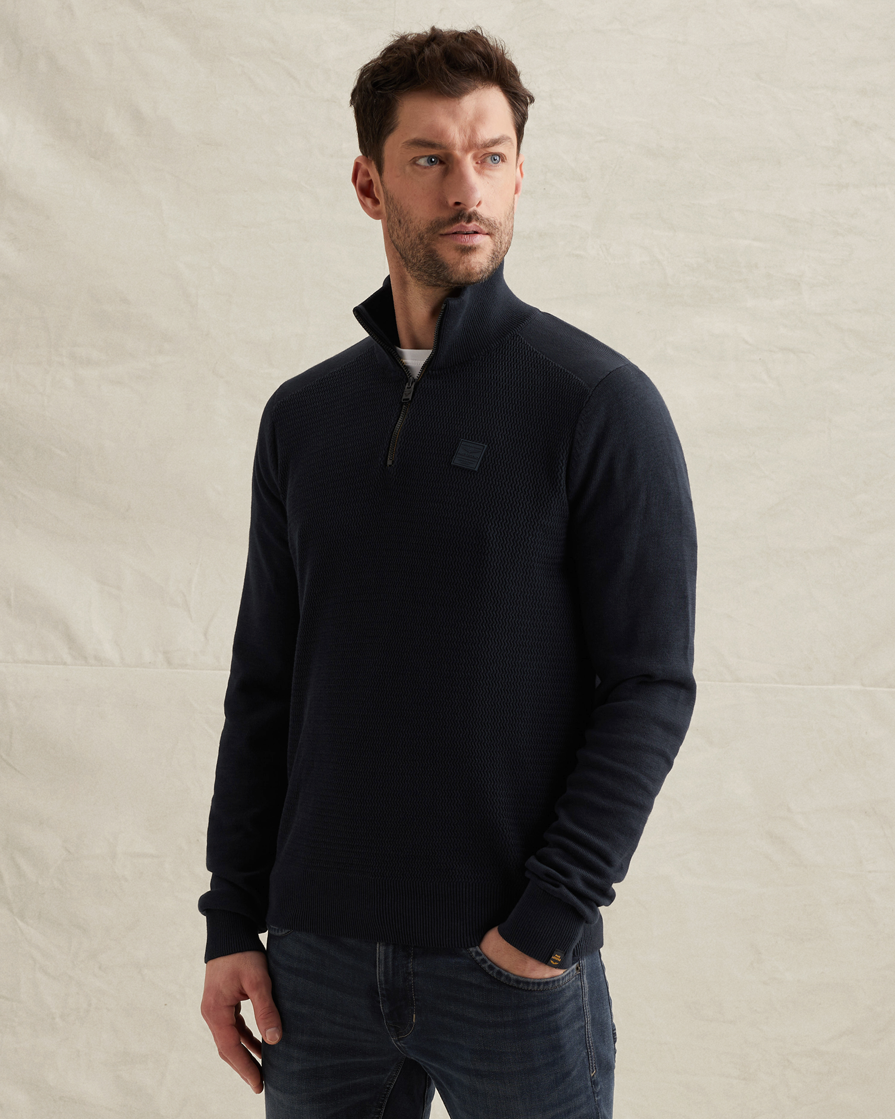 Pullover in cotton/modal with half-zipx