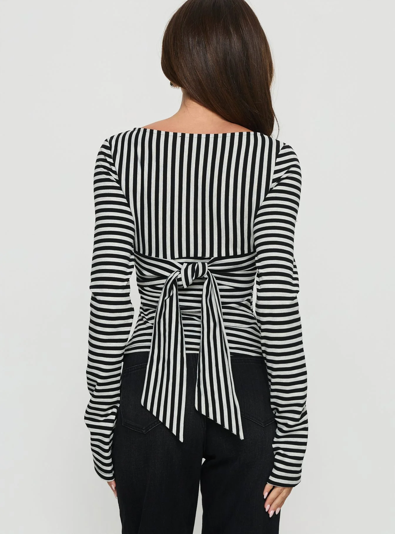 Madelon Long Sleeve Wrap Top Black / Grey Stripe