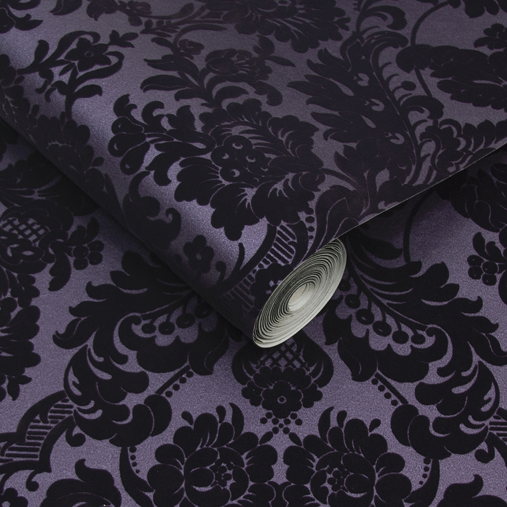 Graham & Brown  vliesbehang  Gothic Damask Flock Plum Graham & Brown  vliesbehang  Gothic Damask Flock Plum