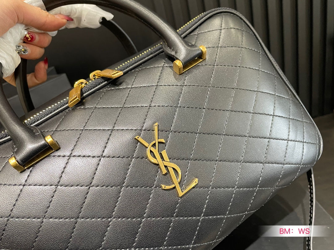 Y new arrival travel bag size: 30*17 cm - Top Club
