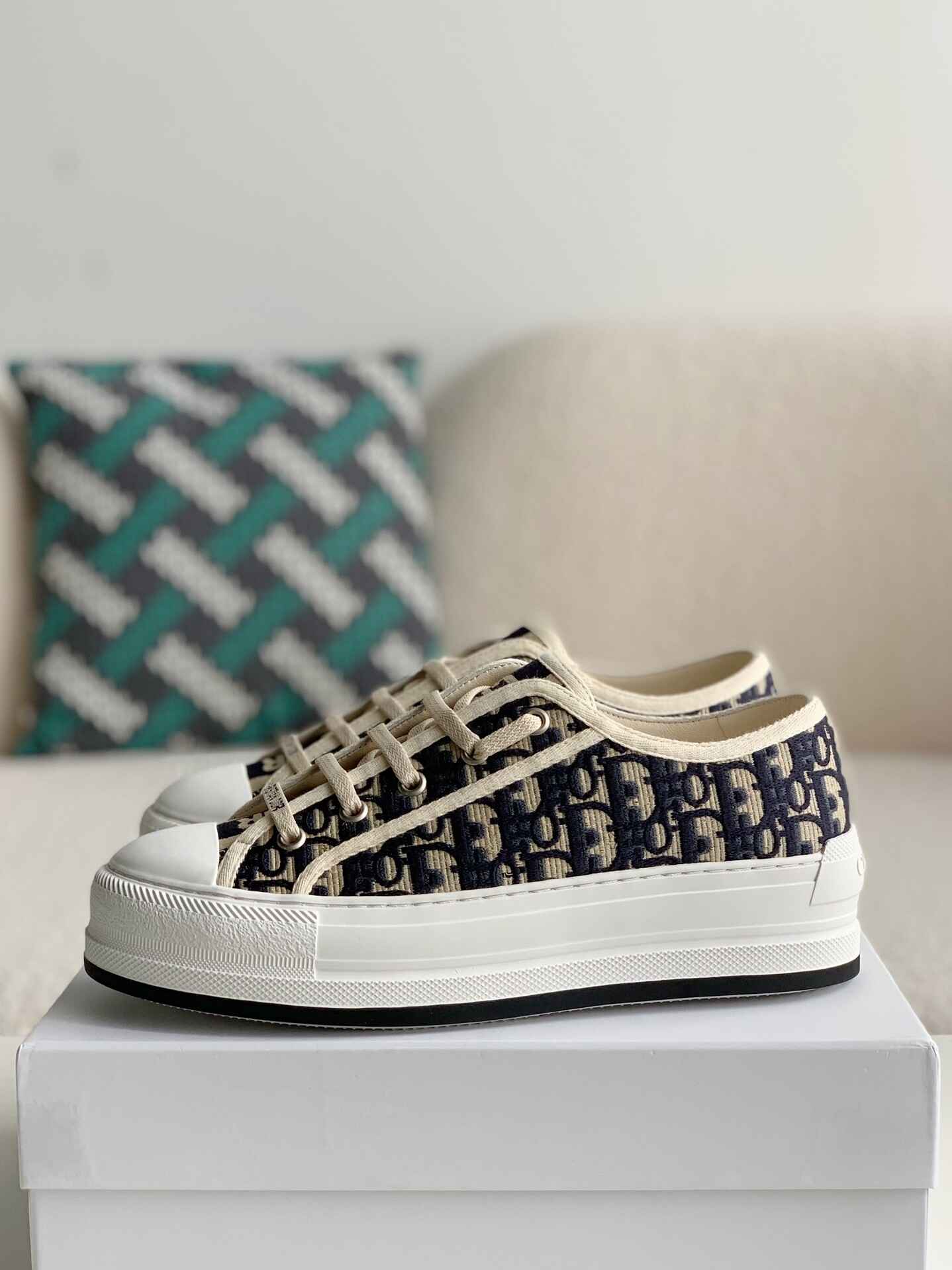 Christian Dior Oblique Embroidered Deep Blue Walk'n'Dior  Sneakers - Sneaker Replica Workshop