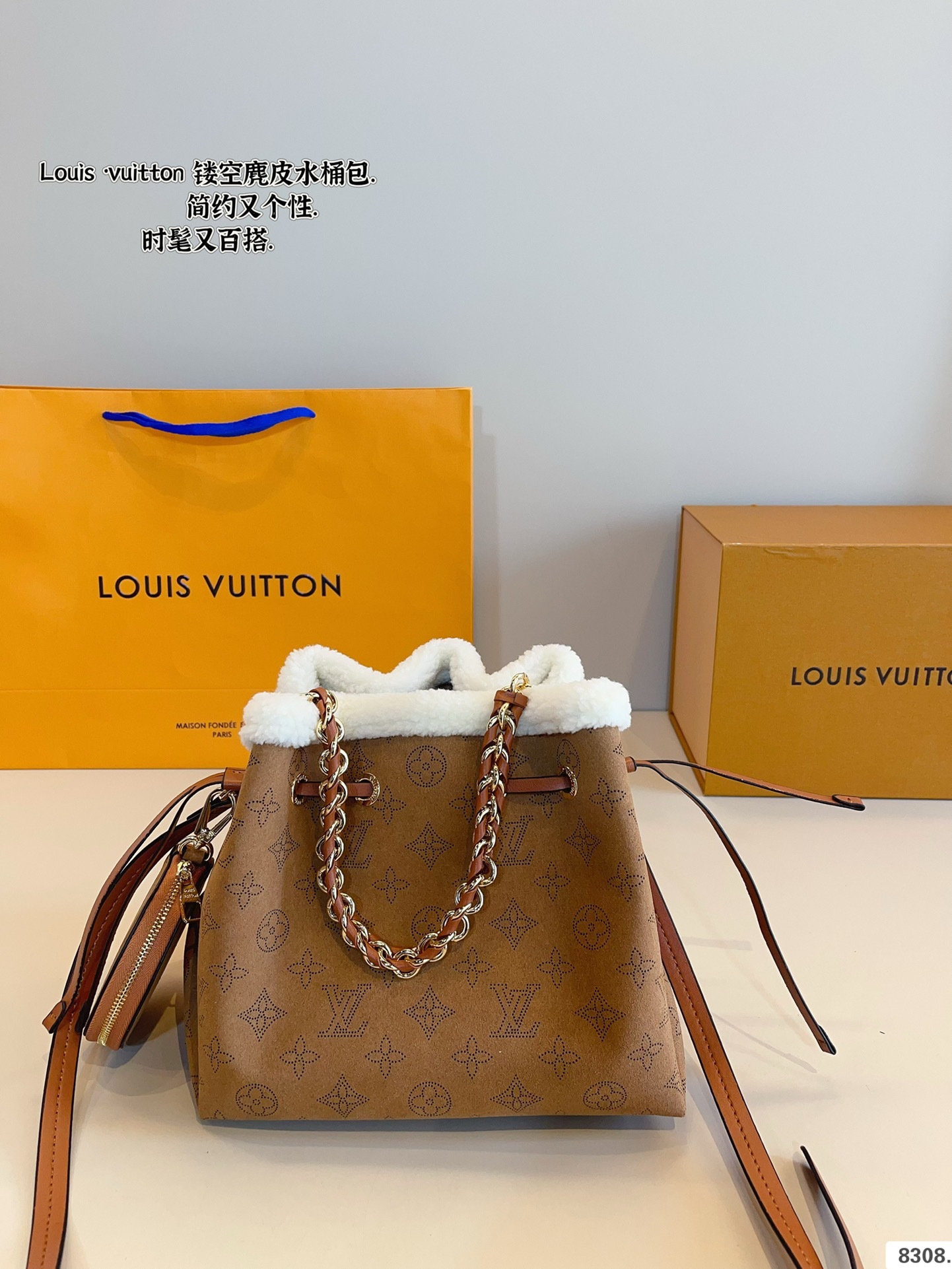 Louis new arrival bucket bag size: 23*14*19cm - Top Club