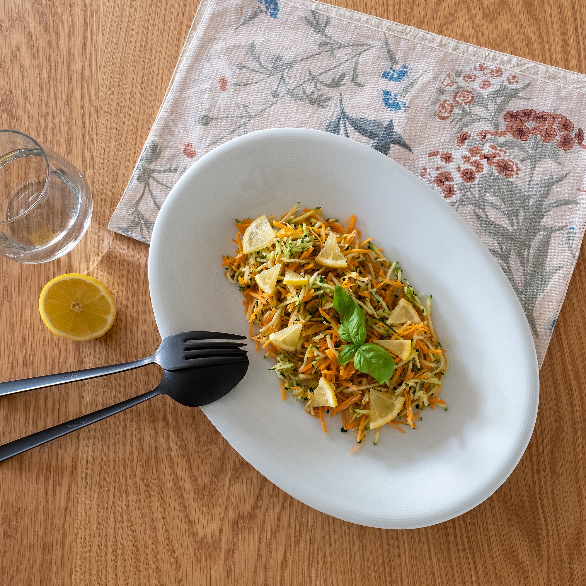 ETO - Plat de présentation ovale en porcelaine qualité hôtelière L33cm - blanc