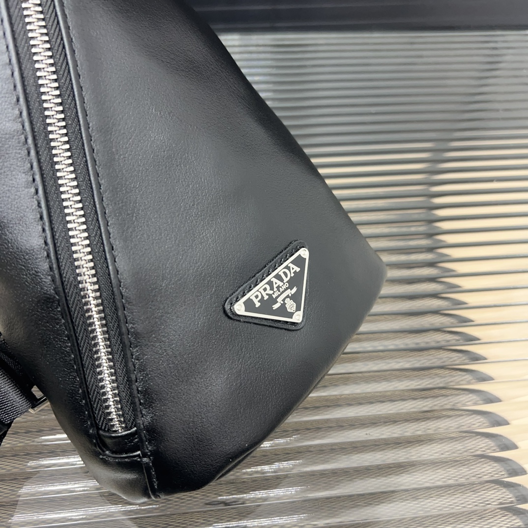 Pra new arrvial Cross men bag 002 size: 17*32 cm - Top Club
