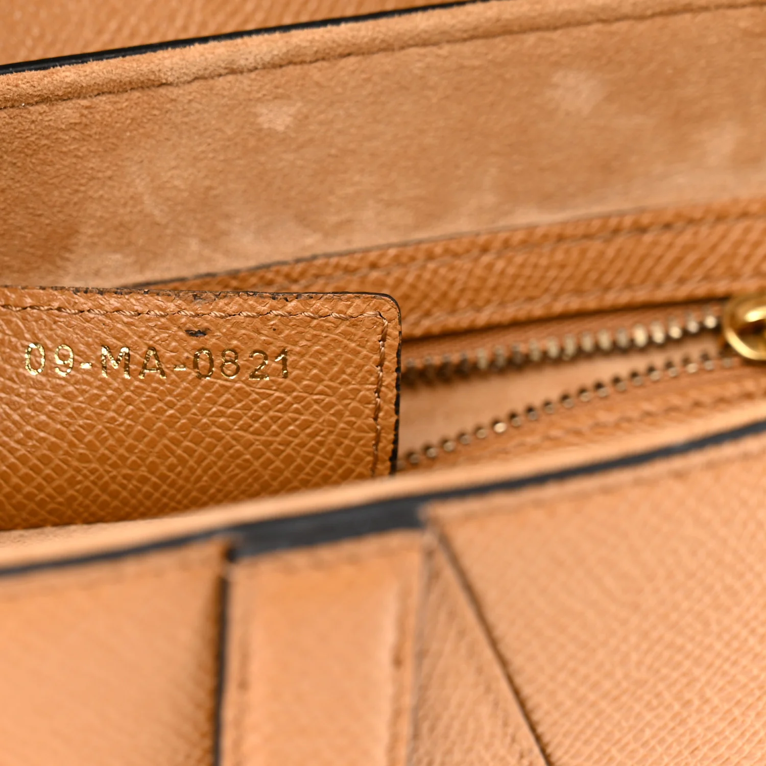 Grained Calfskin Saddle Bag Camello - Top Club