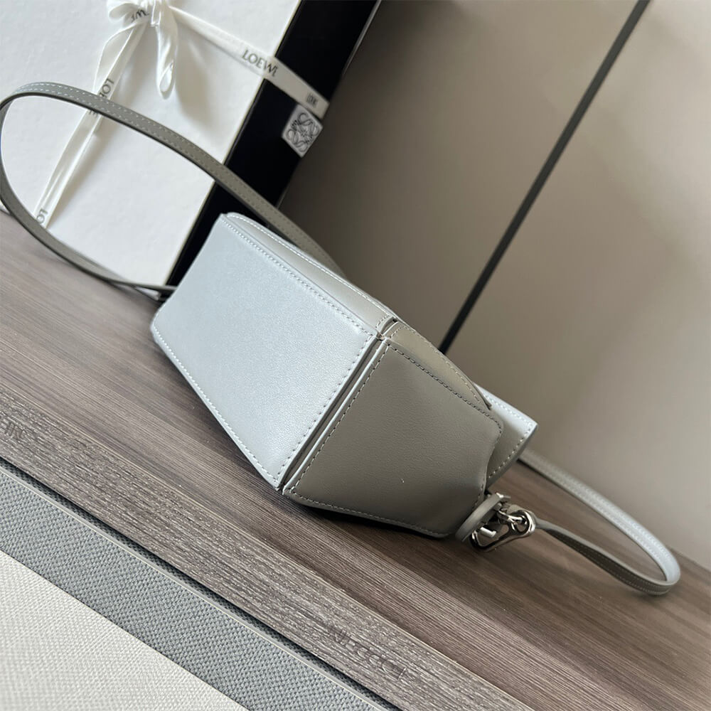 LOEWE Mini Puzzle bag - Top Club