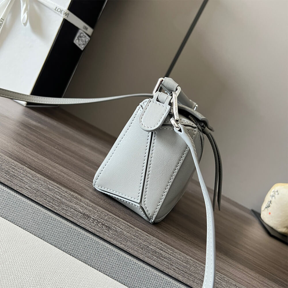LOEWE Mini Puzzle bag - Top Club