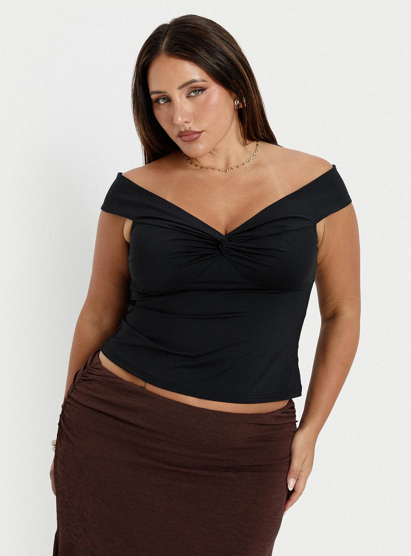 Maxeina Off Shoulder Twist Top Black Curve