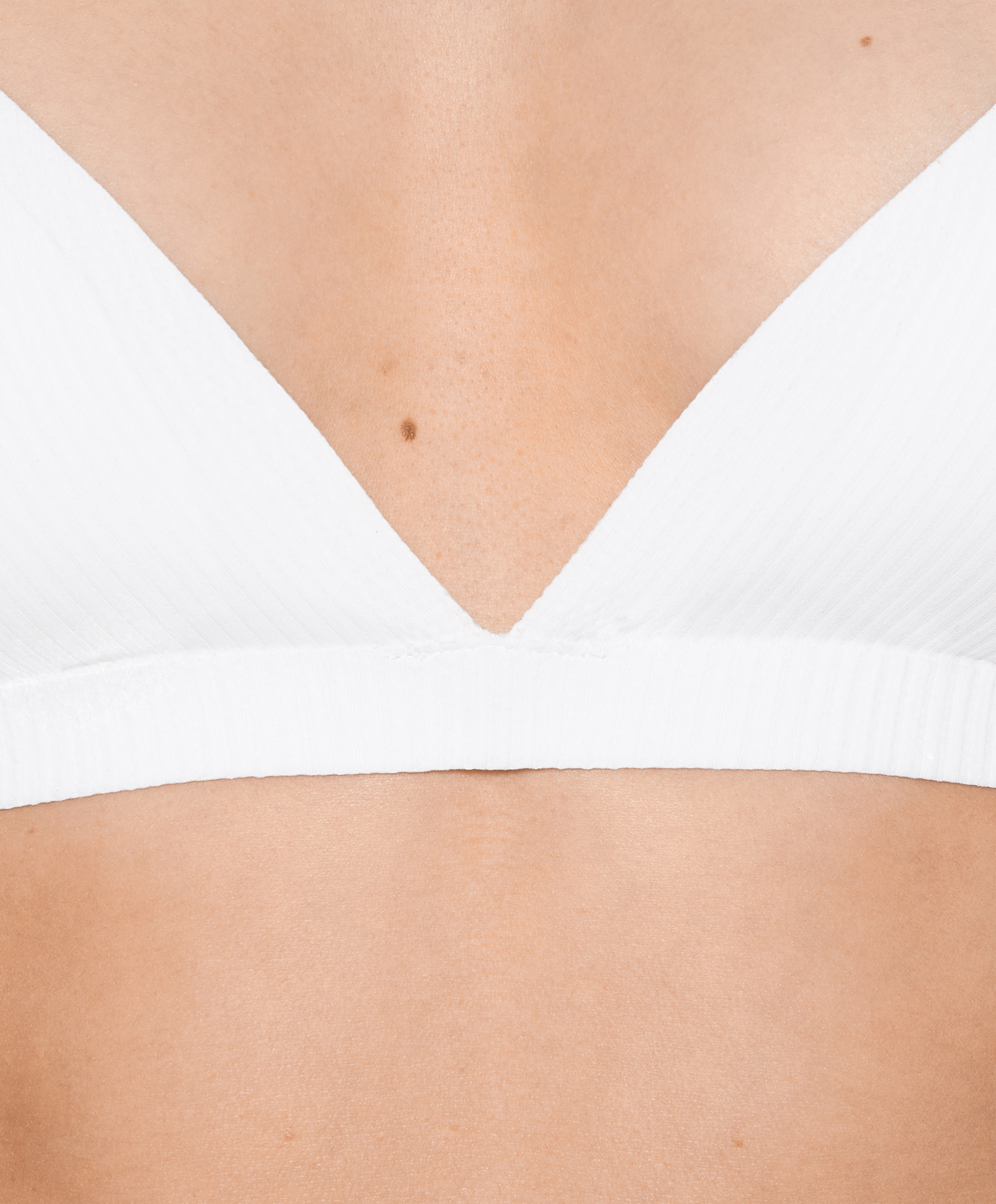 OYSHO Invisible micro rib triangle bra