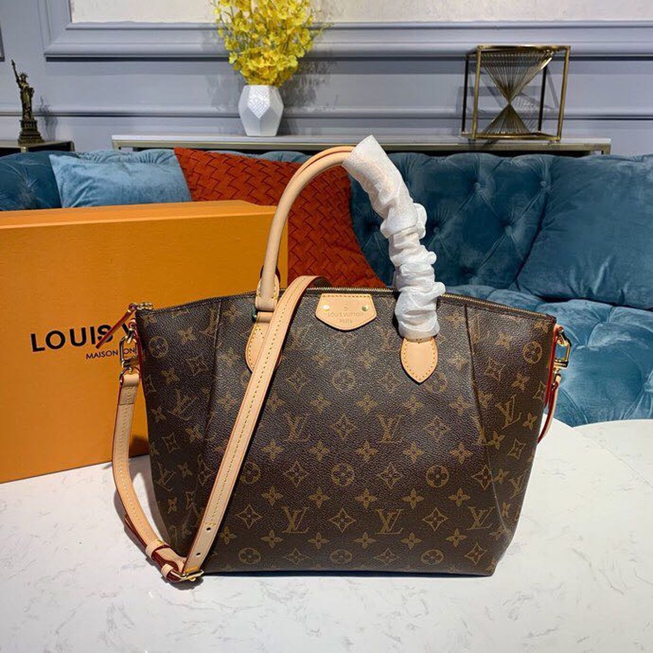 Louis Turenne MM Monogram Canvas For Women, Women??s Handbags, Shoulder Bags 15in/38cm LV M48814 - Top Club
