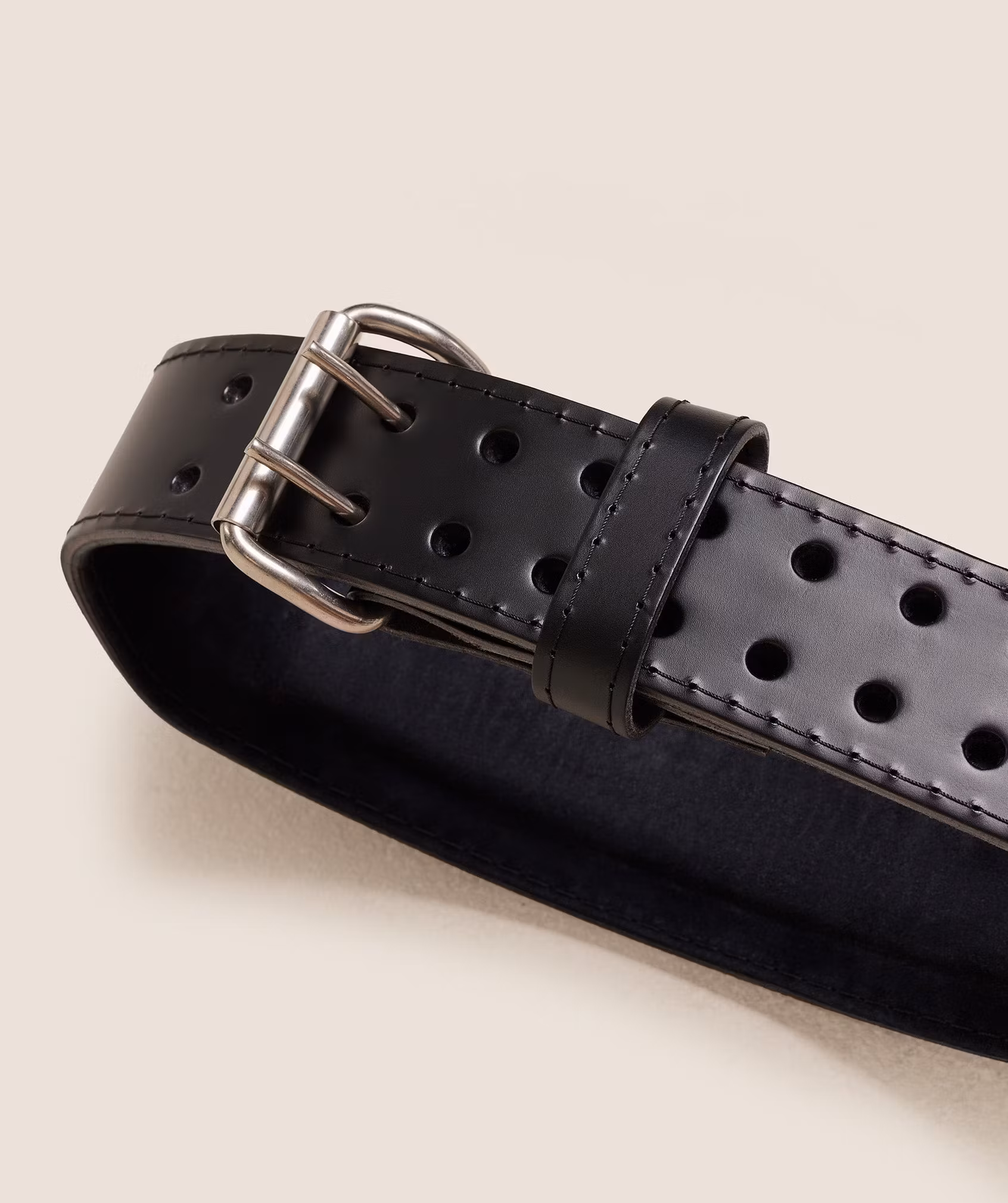 COACH Tapered Double Prong Lifting Belt