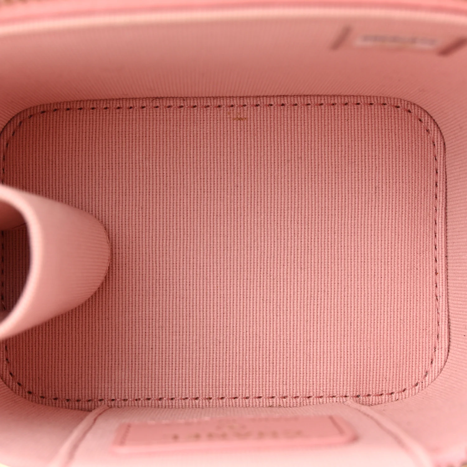 Caviar Quilted Mini Vanity Case With Chain Pink - Top Club