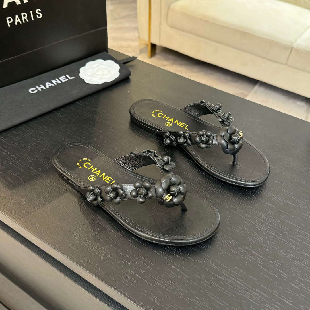 Chanel Women's Camellia Flip Flop Sandals Lambskin C92583 - Sneaker Replica Workshop