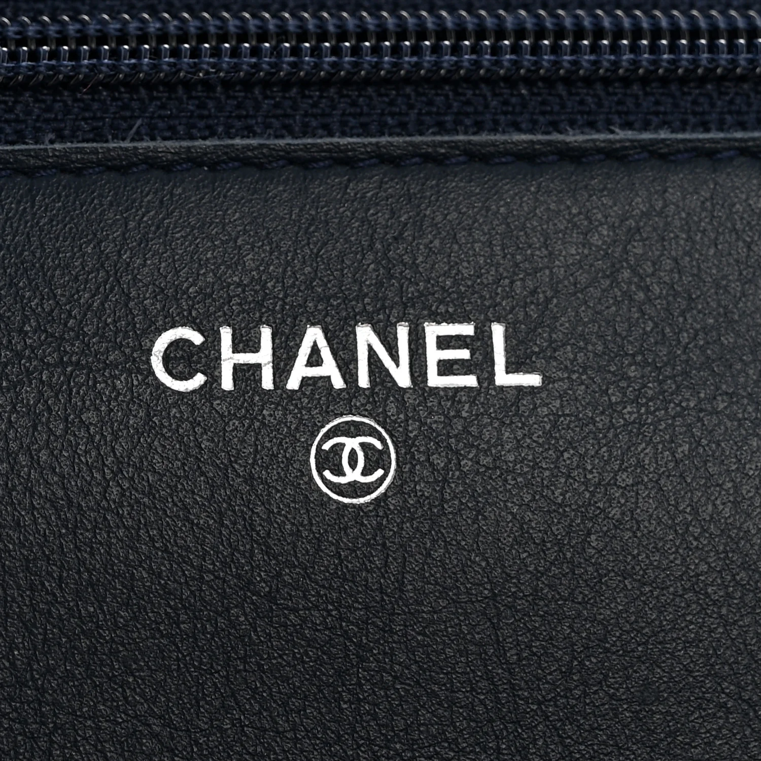 Caviar Timeless CC Wallet on Chain WOC Navy Blue - Top Club