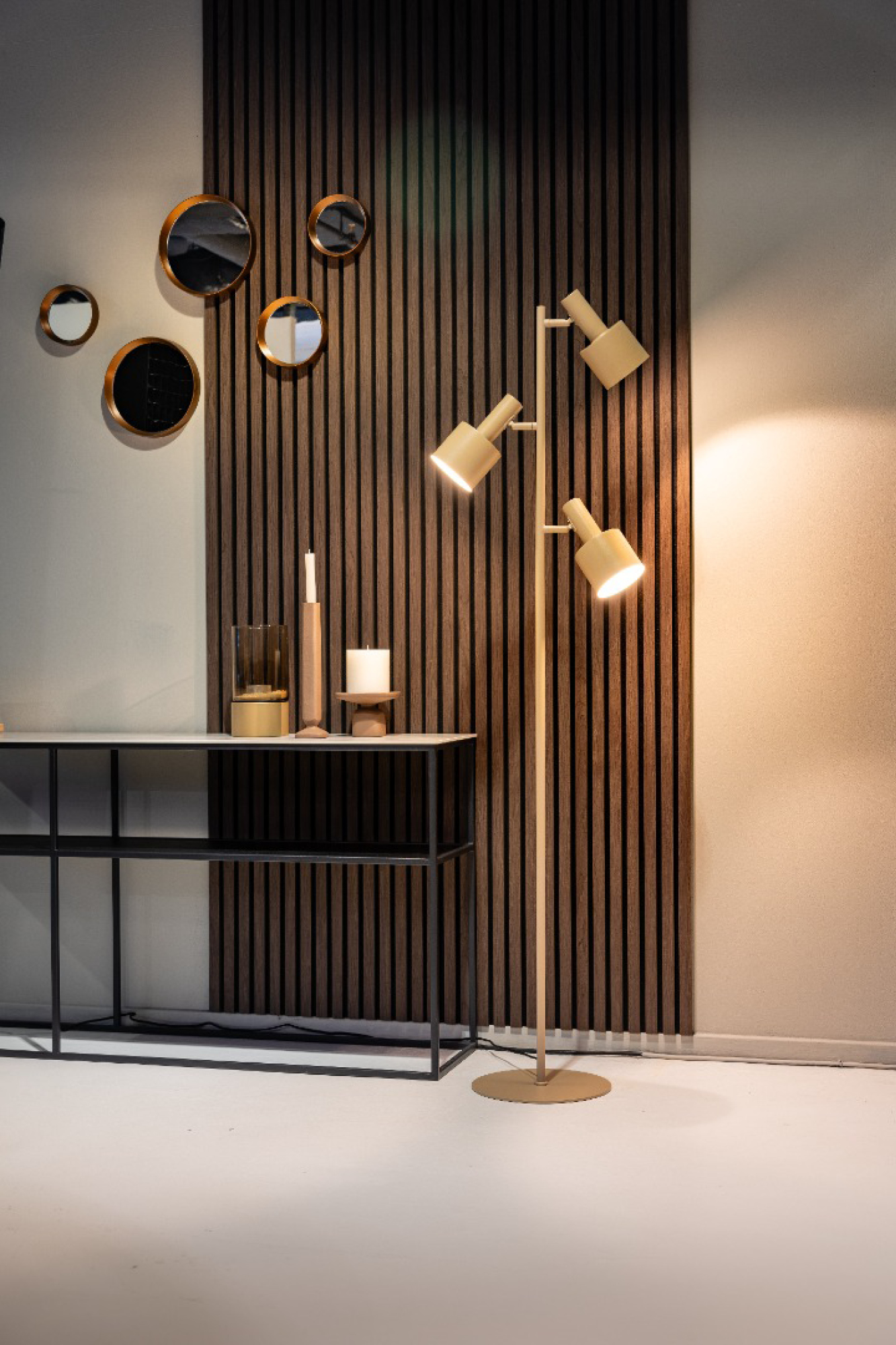 Vloerlamp Sledge 3-lichts creme
