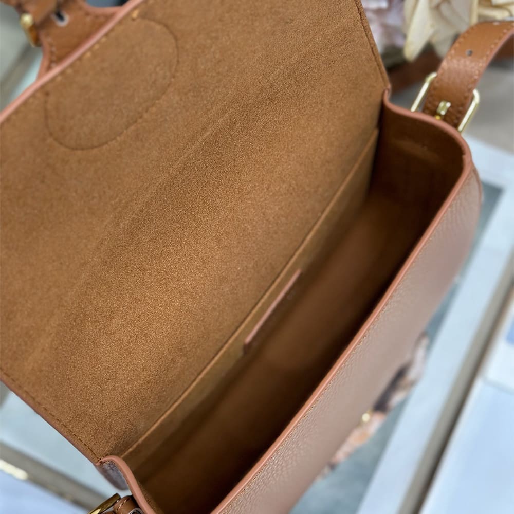 Dior Medium Dior Bobby Bag - Top Club
