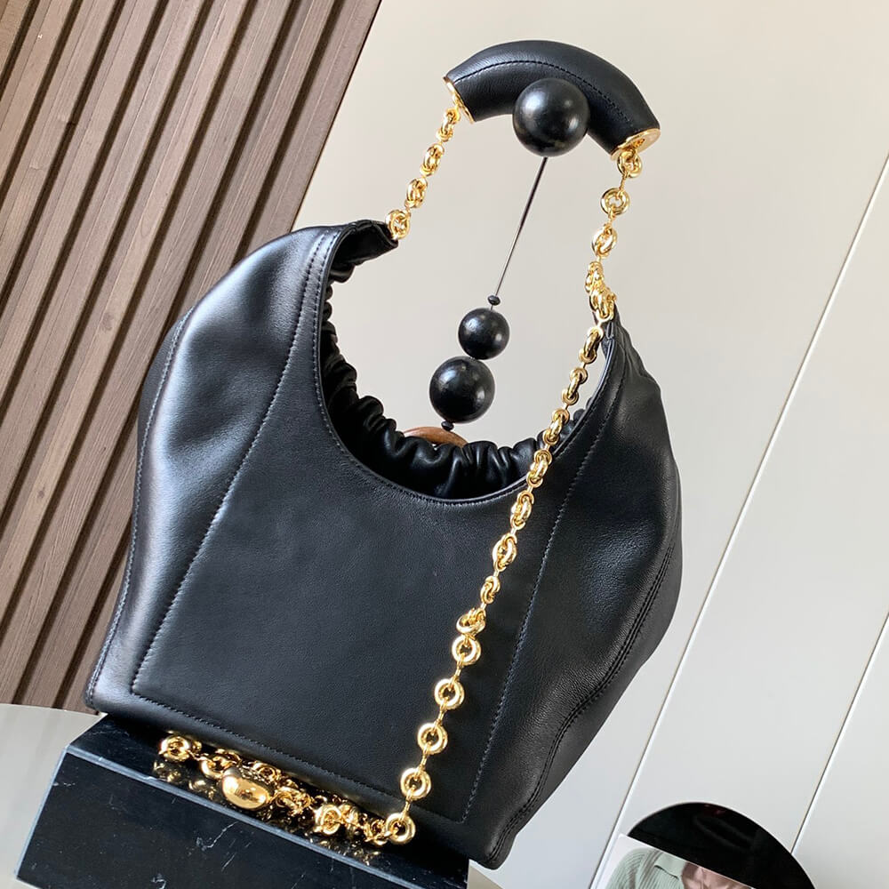 Loewe Small Squeeze bag in nappa lambskin - Top Club