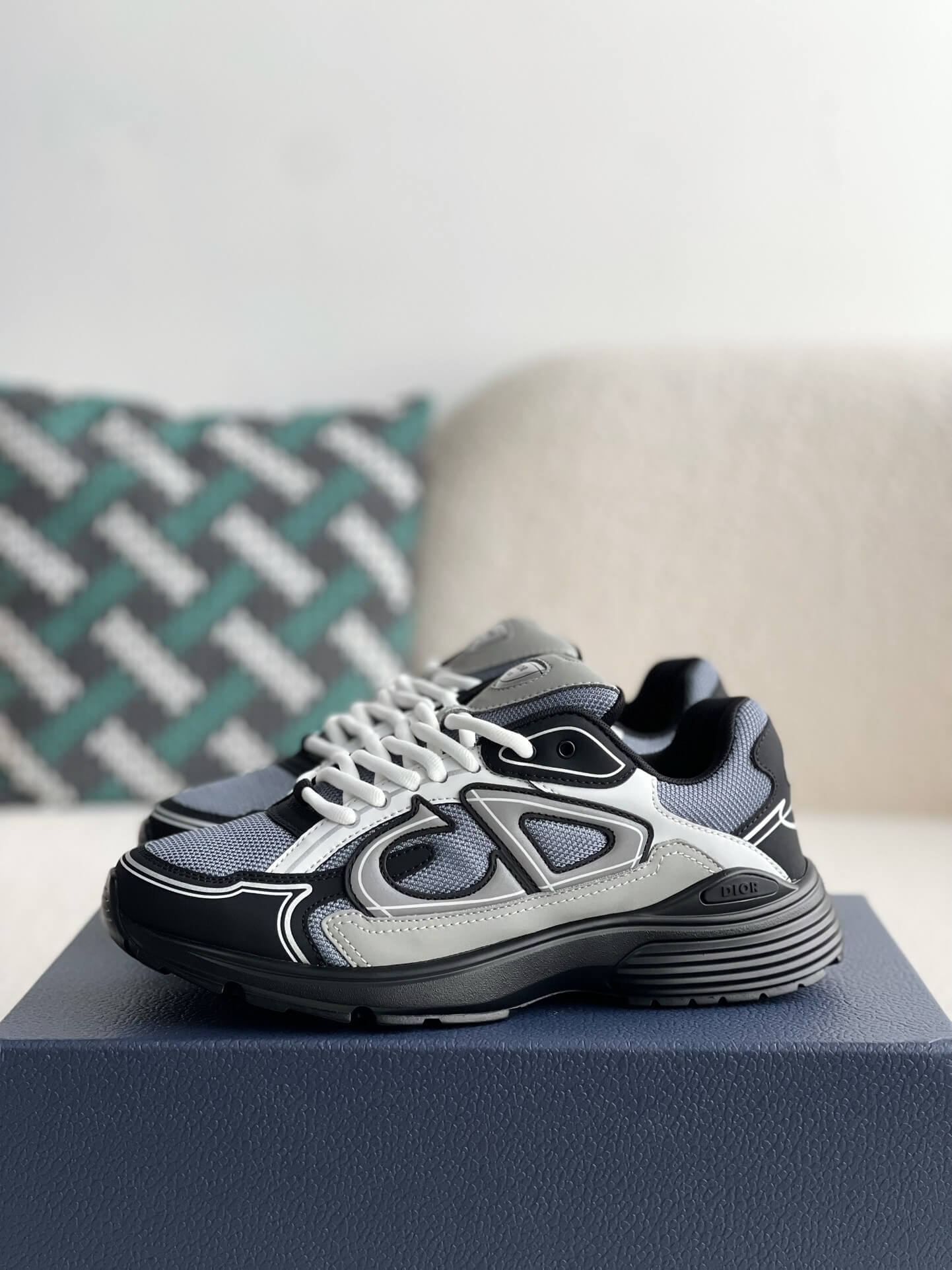Dior B30 Anthracite Grey Black  Sneaker - Sneaker Replica Workshop