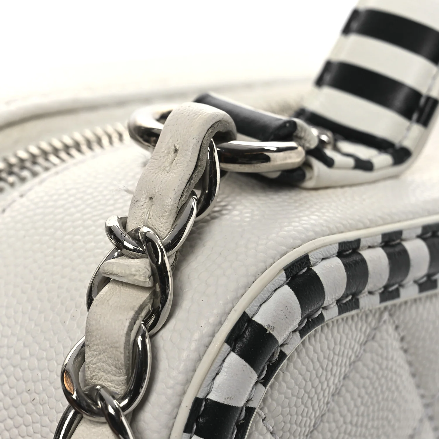 Caviar Quilted Striped Medium CC Filigree Vanity Case White Black - Top Club