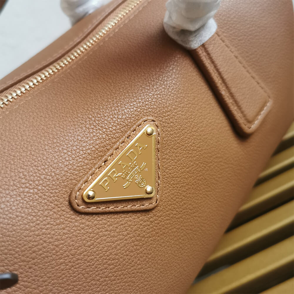 Prada Medium leather top-handle bag with padlock(high-end grade) - Top Club