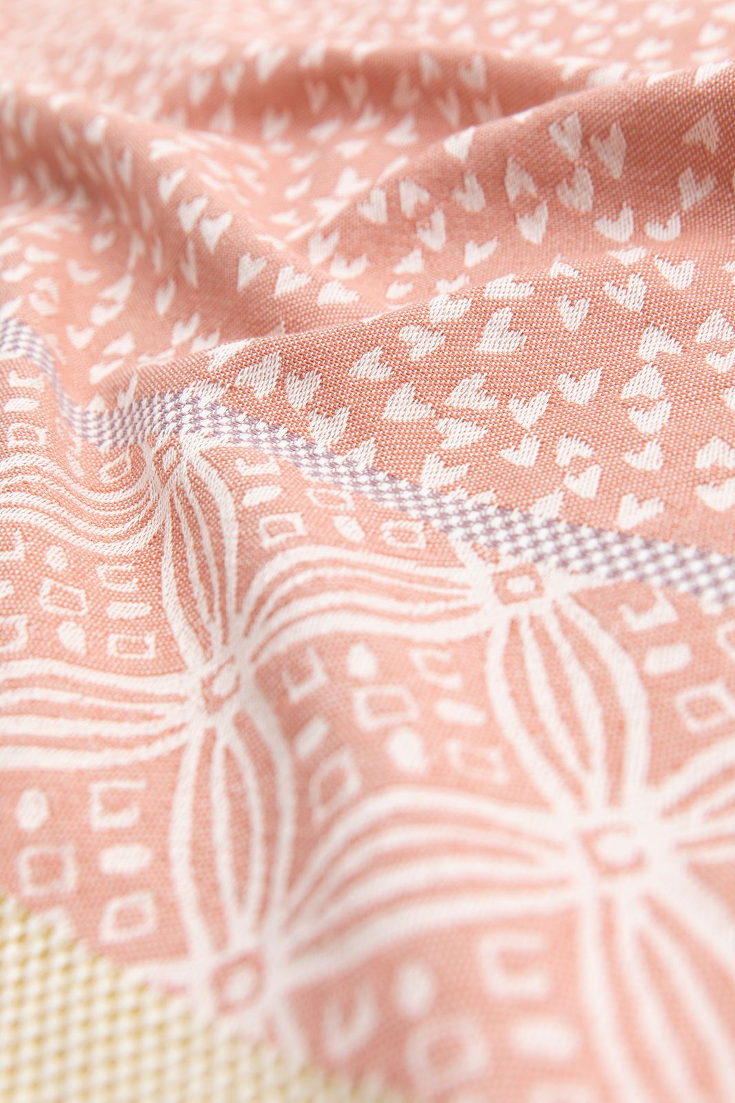 Roze katoenen theedoek met hartjesprint