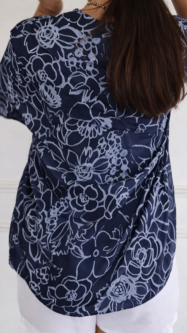 Women's Casual Printed Shirt with Patch Pockets and Sequins - Nordfashionstorm - Women's Clothing, Fashion for You - Nordfashionstorm.com