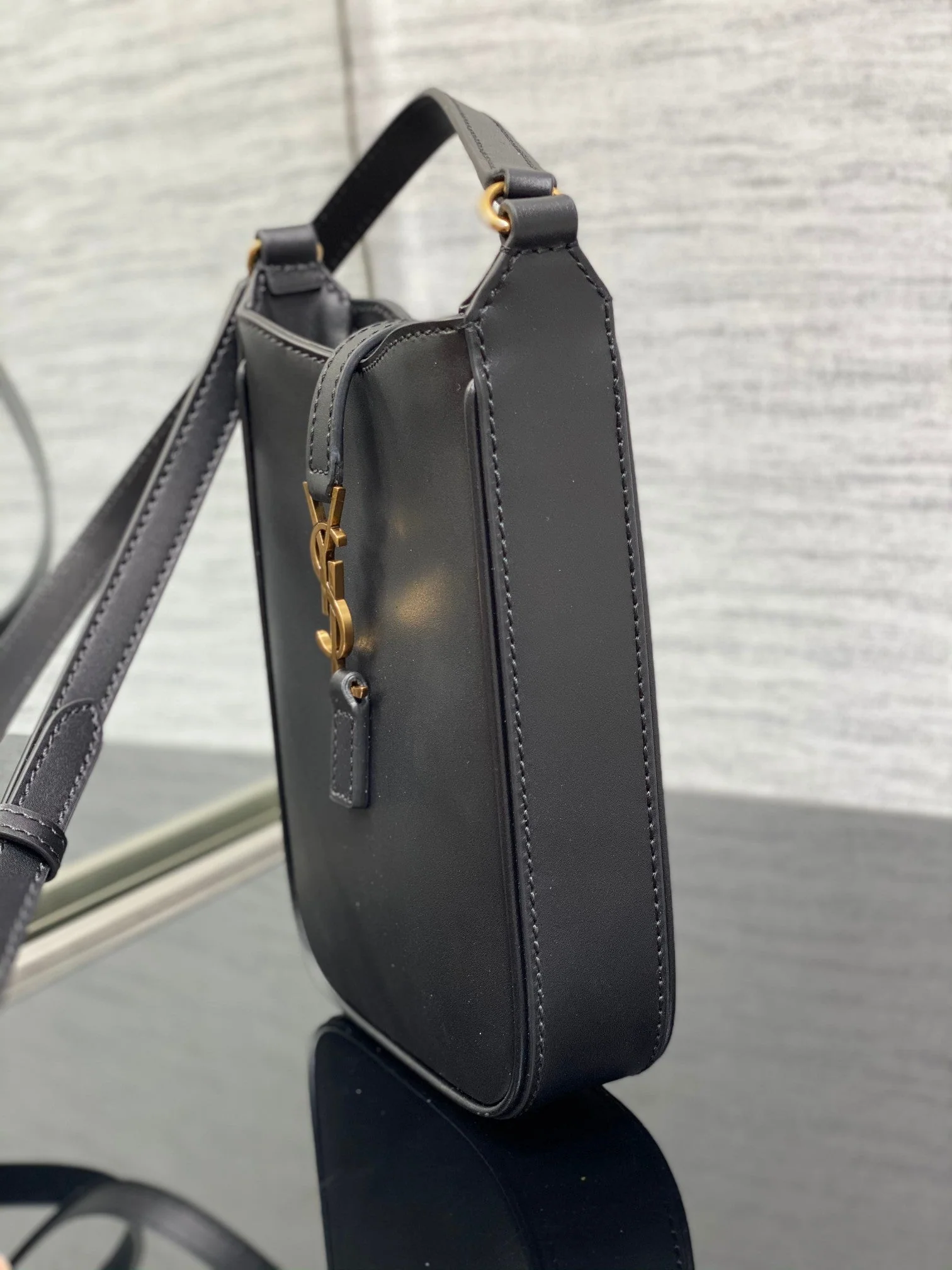 YSL Le 5 A 7 Mini Black Bag - 13x20x4cm - Top Club