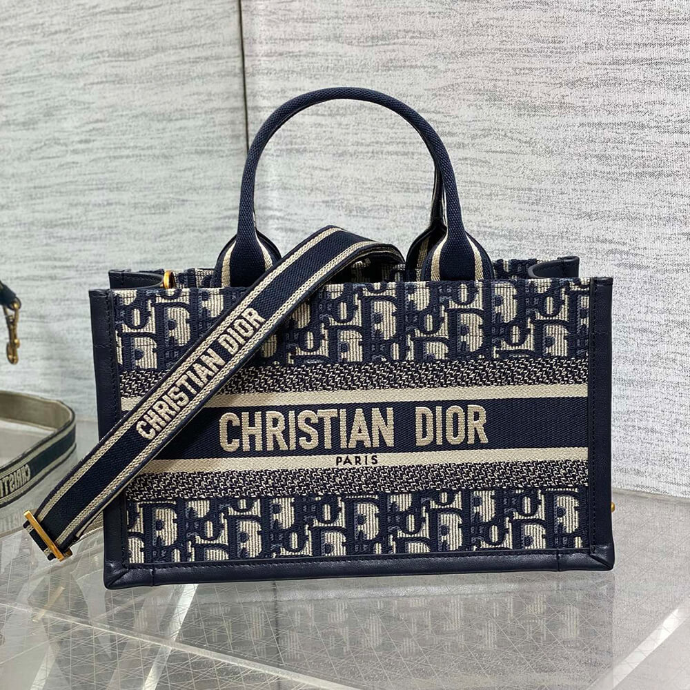 Dior East-West Dior Book Tote with strap - Top Club