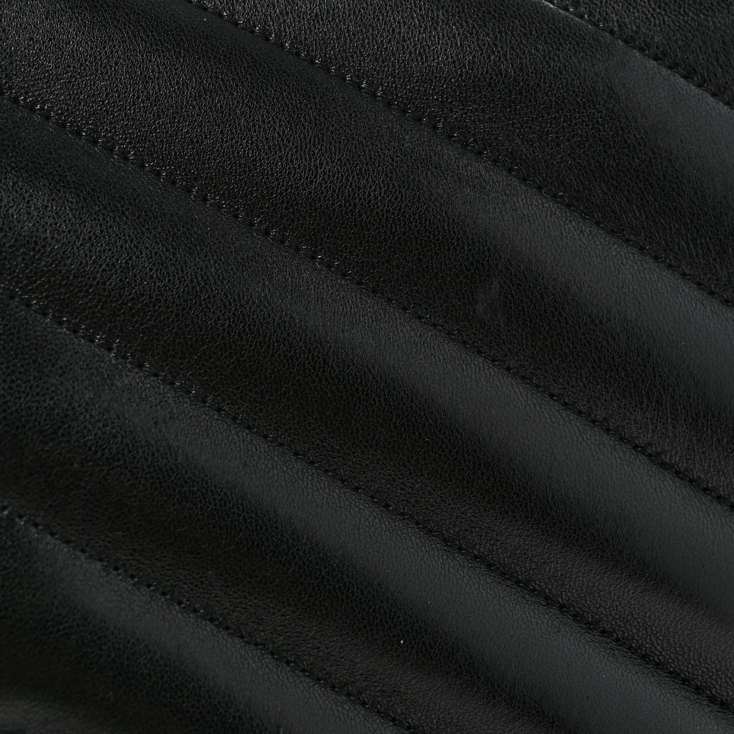 Lambskin Quilted Monogram Large Loulou Black - Top Club