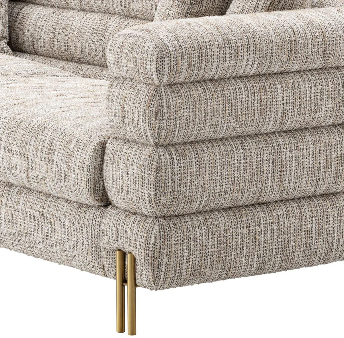is a Europe-wide renowned producer and distributor of baroque furniture and a registered trademark with the German Patent and Trademark Office.