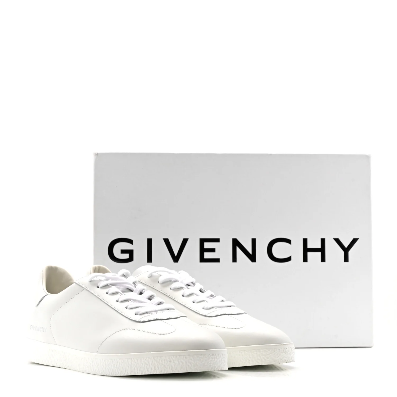Calfskin Logo Debossed Town Sneakers 43 White - Top Club