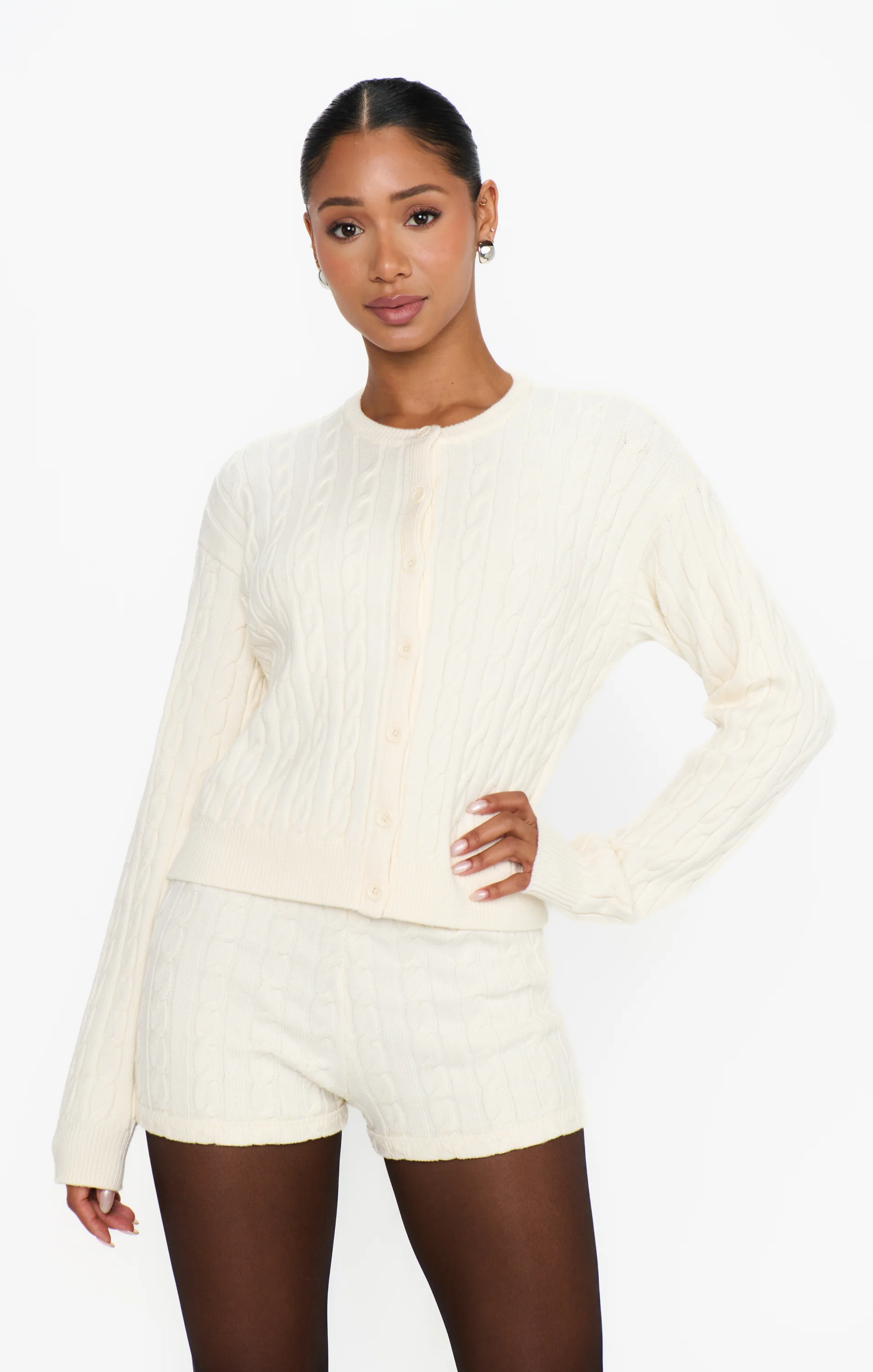 Throw On Shorts ~ Snow Cable Knit