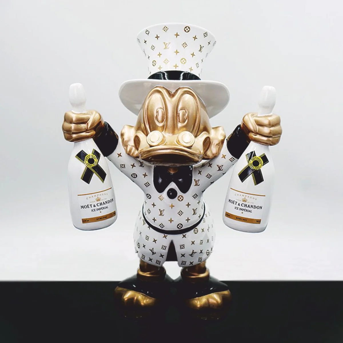 XXL decorative sculpture duck white / gold / black H. 170 cm - large decorative figure