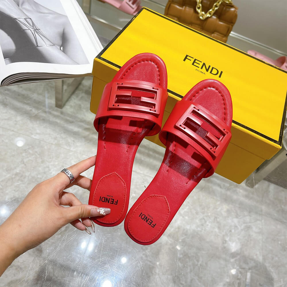 Fendi Baguette Slides - Top Club